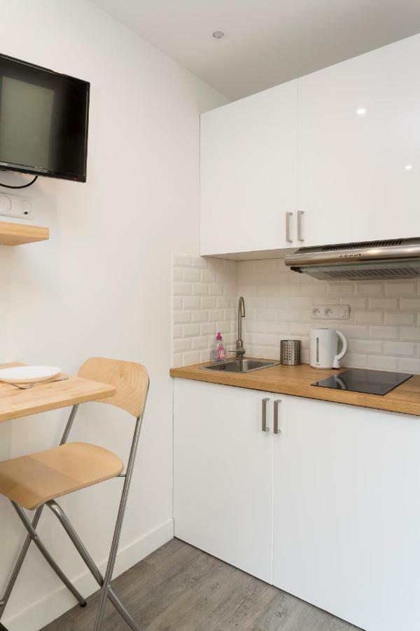 Studette De Charme Neuve Proche Invalides Apartamento París Exterior foto